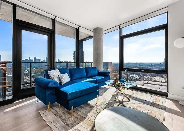 Avra Stylish Prime West Loop Location Near Union Park Apartment Chicago