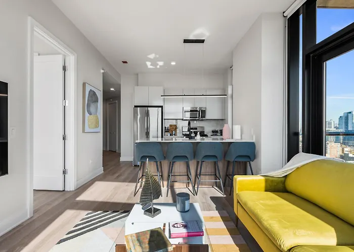Apartment Avra Stylish Prime West Loop Location Near Union Park